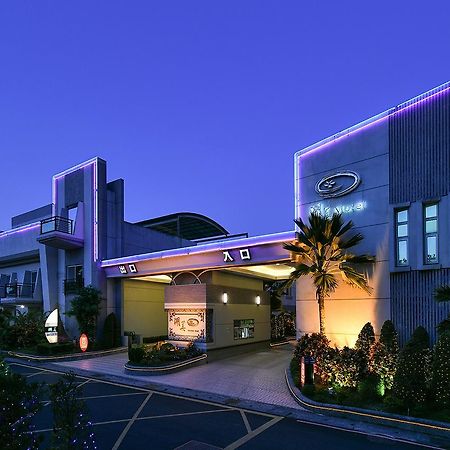 Hwu Meei Motel 타이난 외부 사진